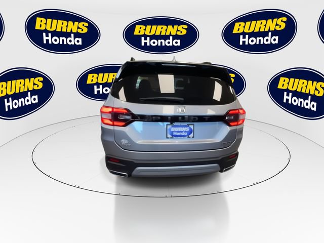 Certified 2023 Honda Pilot Touring image 3