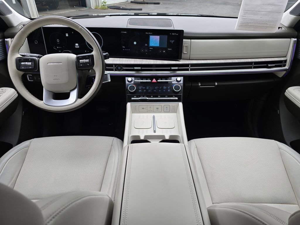 Used 2025 Hyundai Santa Fe Calligraphy AWD/4WD image 12
