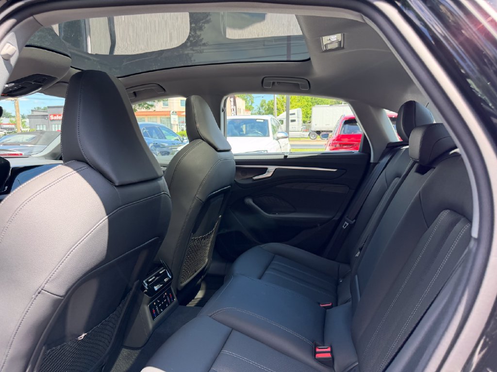 Certified 2026 Audi A6 Premium Plus w/ Premium Plus Package AWD/4WD image 31