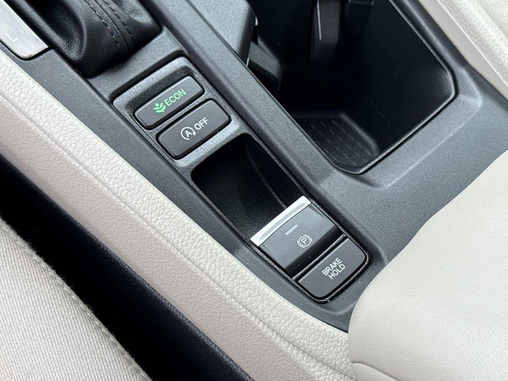 Used 2024 Honda Accord EX image 25