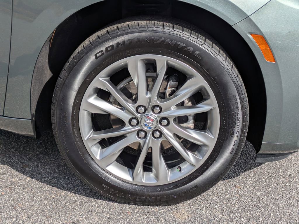 Certified 2023 Buick Enclave Avenir w/ Avenir Technology Package image 12