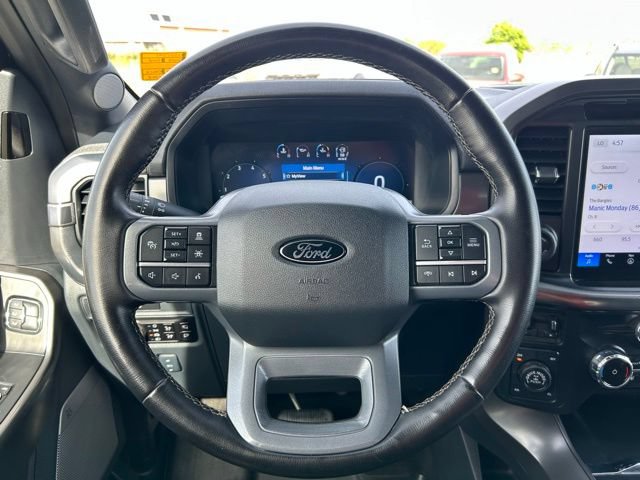 Used 2025 Ford F150 Lariat w/ Bed Utility Package AWD/4WD image 27