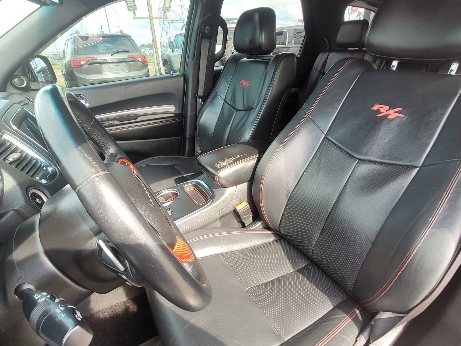 Used 2015 Dodge Durango R/T image 26