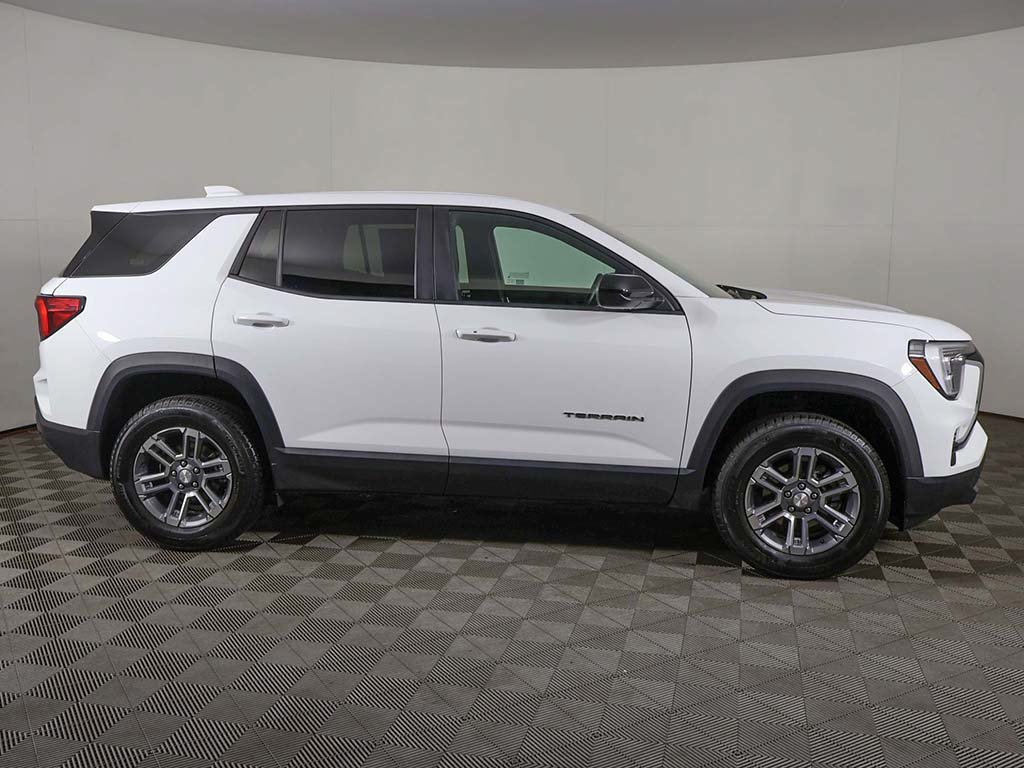 Used 2026 GMC Terrain Elevation FWD image 19