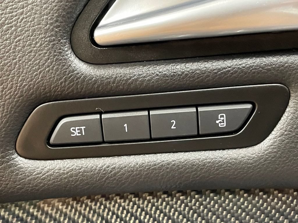 Used 2023 Cadillac XT4 Sport w/ Cold Weather Package AWD/4WD image 16