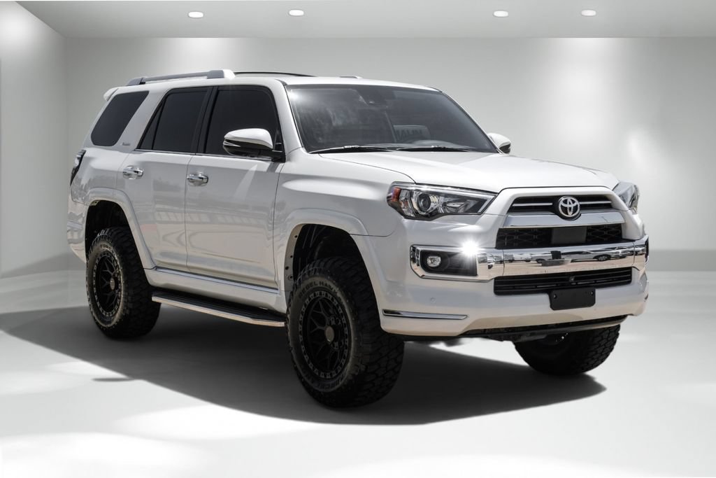 Used 2022 Toyota 4Runner Limited AWD/4WD image 6