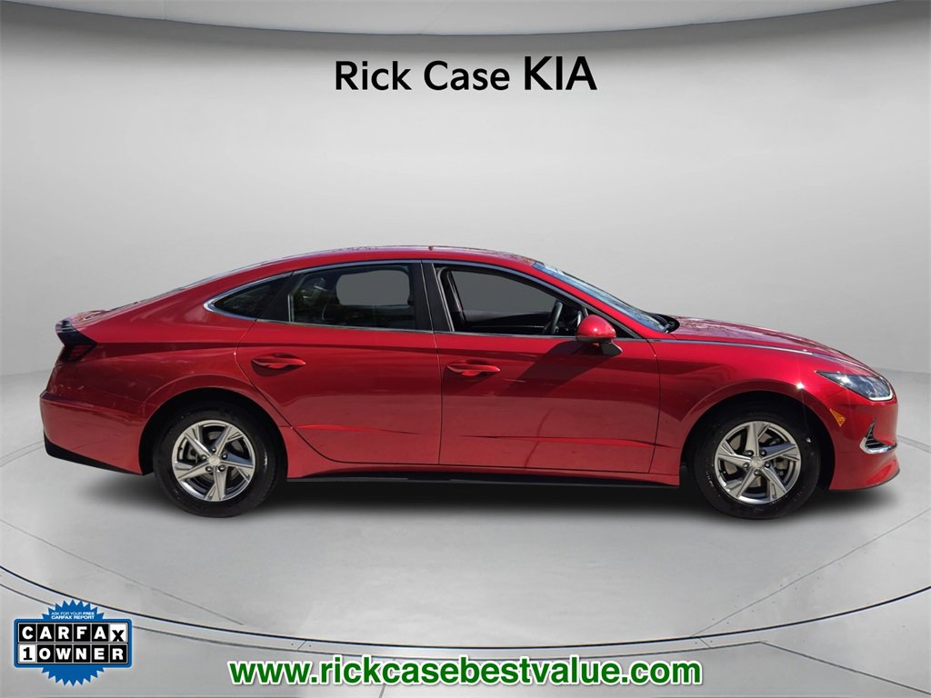 Used 2022 Hyundai Sonata SE w/ Cargo Package image 4