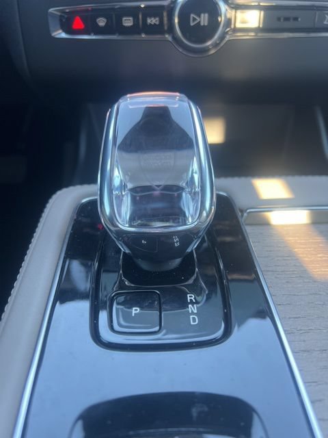 New 2026 Volvo XC90 B6 Core AWD/4WD image 17