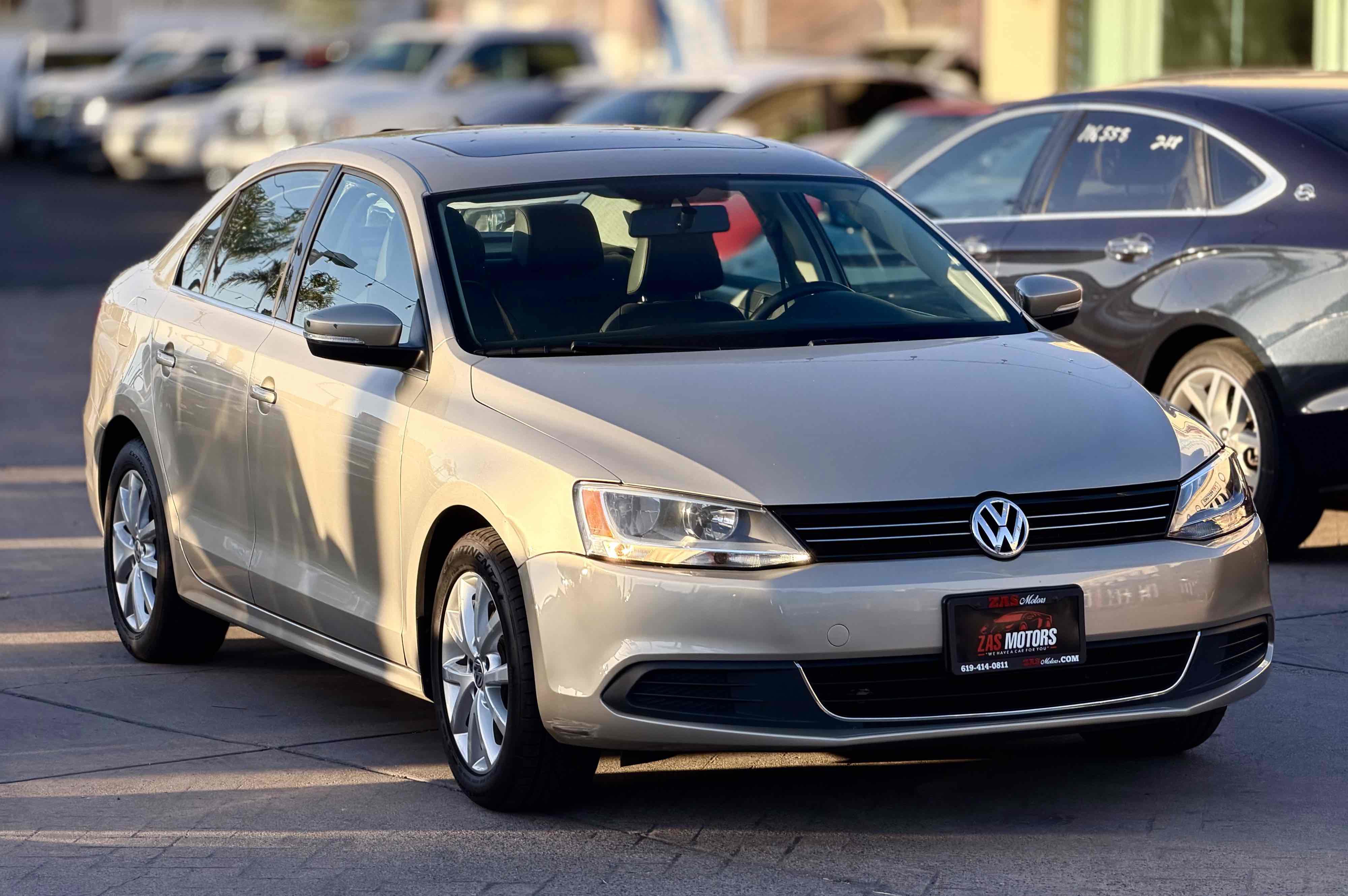 Used 2014 Volkswagen Jetta SE image 4