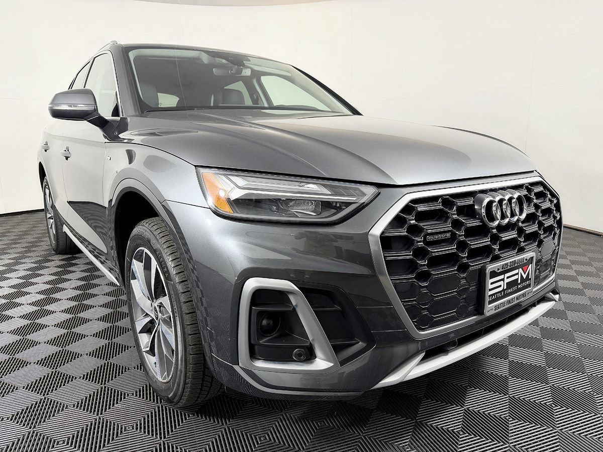 Used 2023 Audi Q5 2.0T Premium w/ Convenience Package AWD/4WD image 5