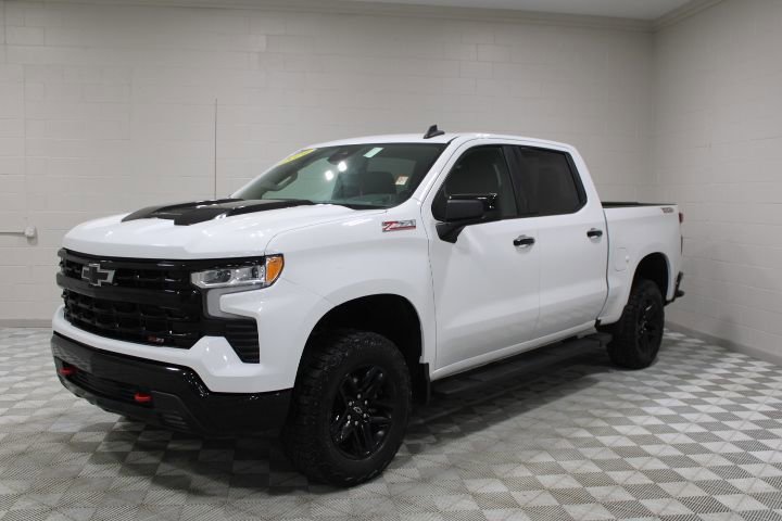 Used 2024 Chevrolet Silverado 1500 LT Trail Boss w/ Protection Package image 7