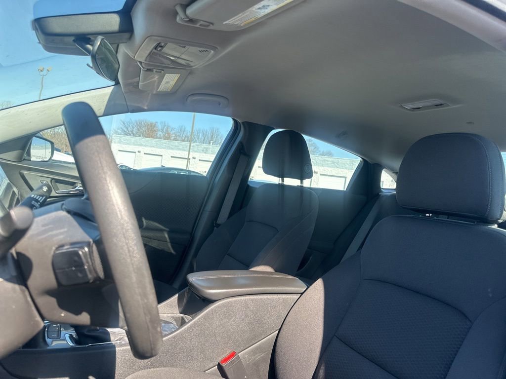 Used 2024 Chevrolet Malibu LT FWD image 35