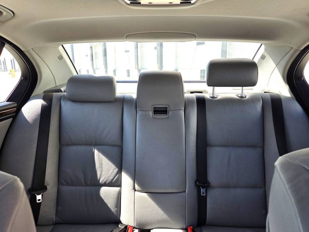 Used 2008 BMW 550i Sedan RWD image 17