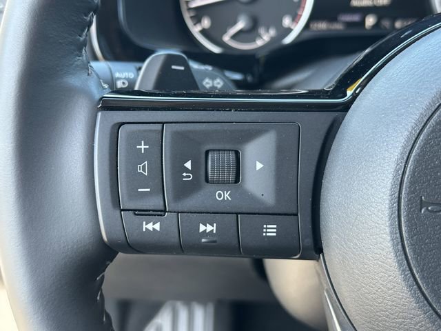 Certified 2025 Nissan Pathfinder SL w/ Black Appearance Package image 26