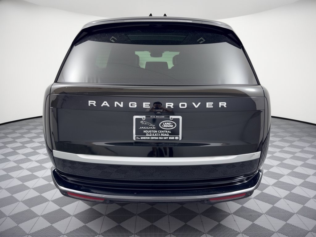 Used 2025 Land Rover Range Rover Long Wheelbase Autobiography AWD/4WD image 11