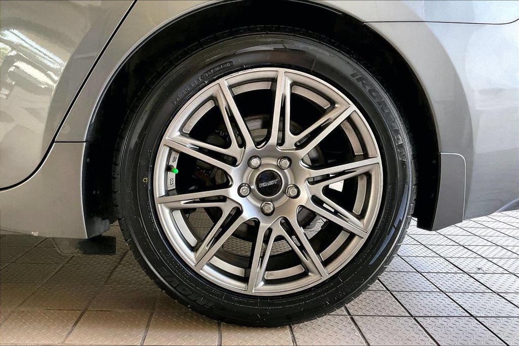 Used 2023 Nissan Maxima SR FWD image 32