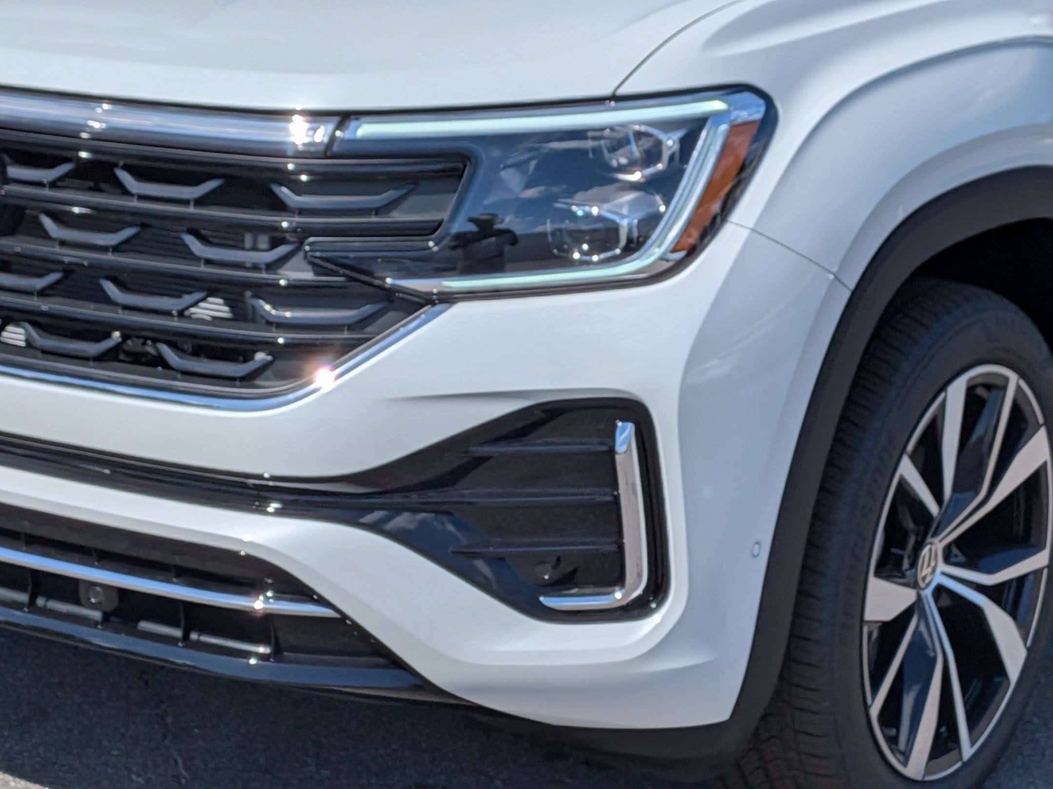New 2026 Volkswagen Atlas SEL Premium R-Line AWD/4WD image 9