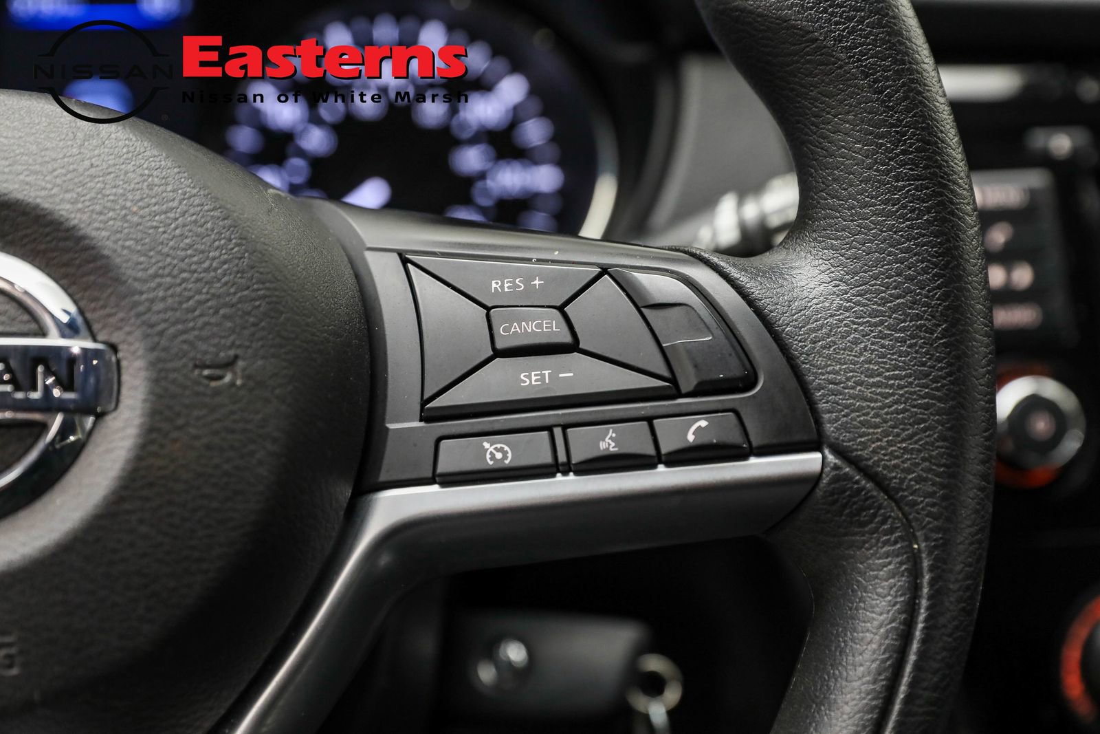 Used 2022 Nissan Rogue Sport S image 16