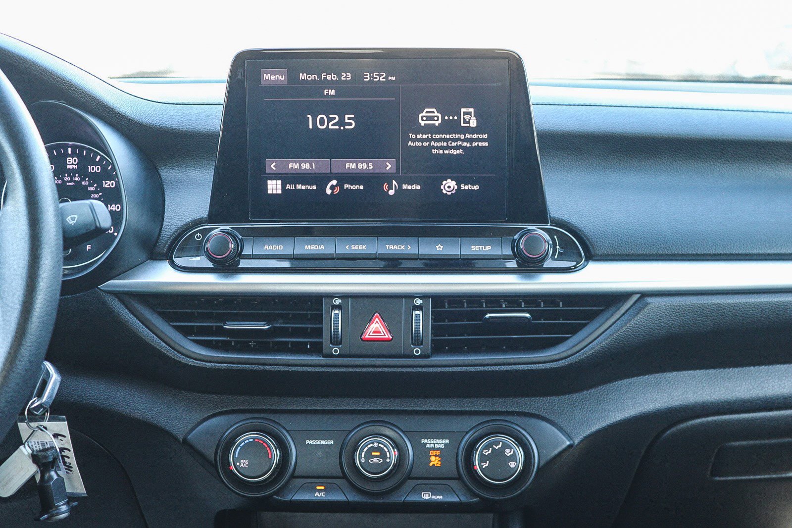 Used 2024 Kia Forte LX image 14