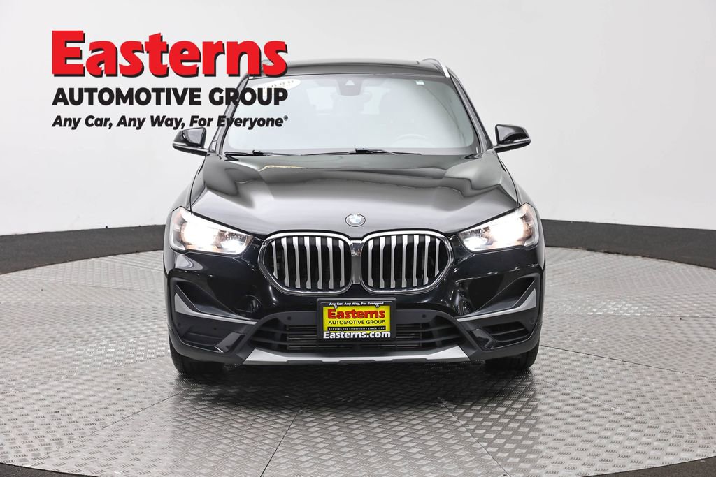 Used 2022 BMW X1 xDrive28i w/ Convenience Package AWD/4WD image 2