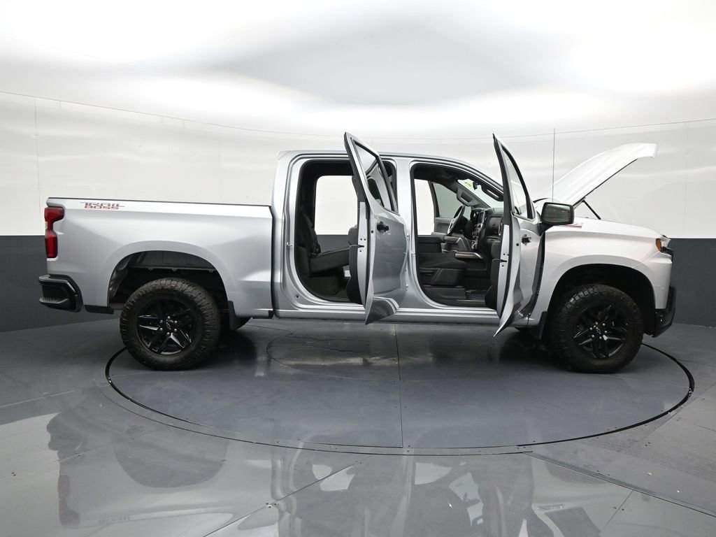 Used 2021 Chevrolet Silverado 1500 LT Trail Boss image 29
