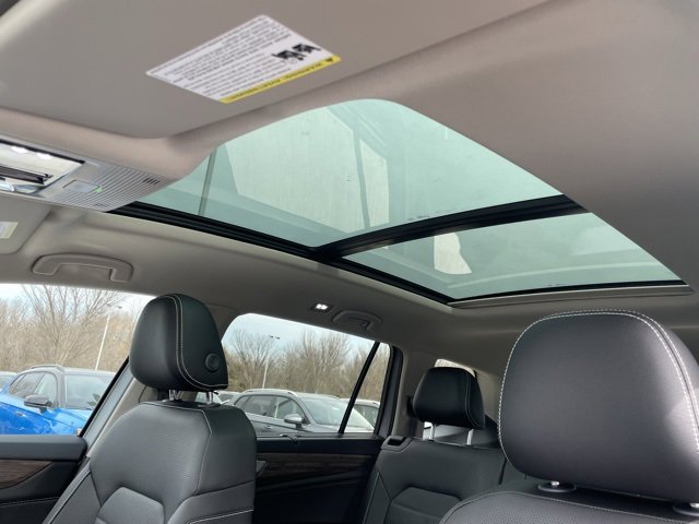 New 2025 Volkswagen Atlas SEL image 21