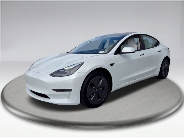 Used 2023 Tesla Model 3 Standard Range RWD image 18