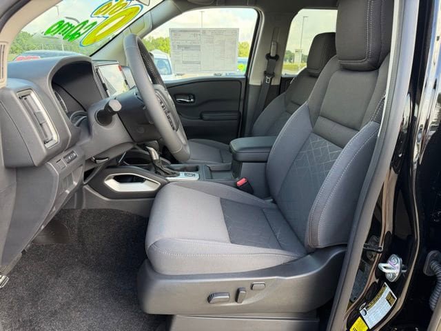 New 2026 Nissan Frontier SV image 11
