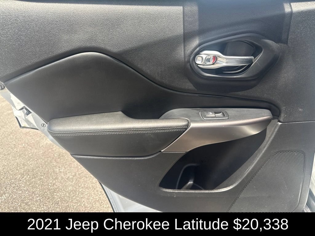 Used 2021 Jeep Cherokee Latitude w/ Mobile Office Group AWD/4WD image 14