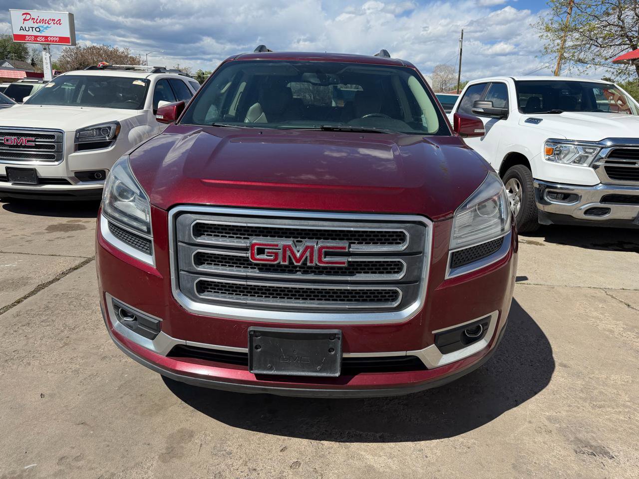 Used 2016 GMC Acadia SLT image 3