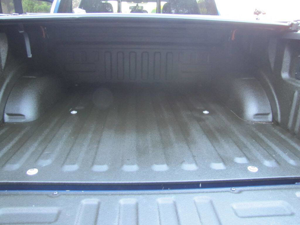 Used 2015 Ford F150 XLT w/ Equipment Group 302A Luxury image 32