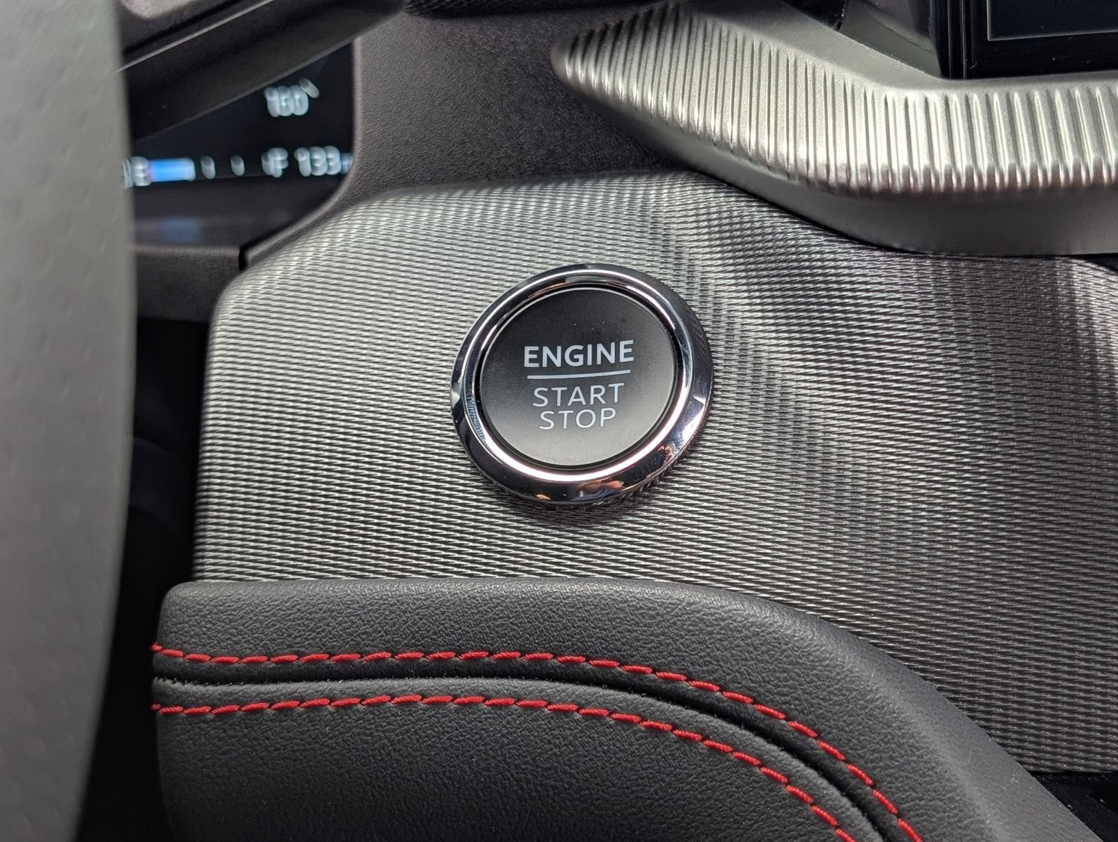 Used 2025 Ford Explorer ST-Line w/ Premium Package RWD image 9