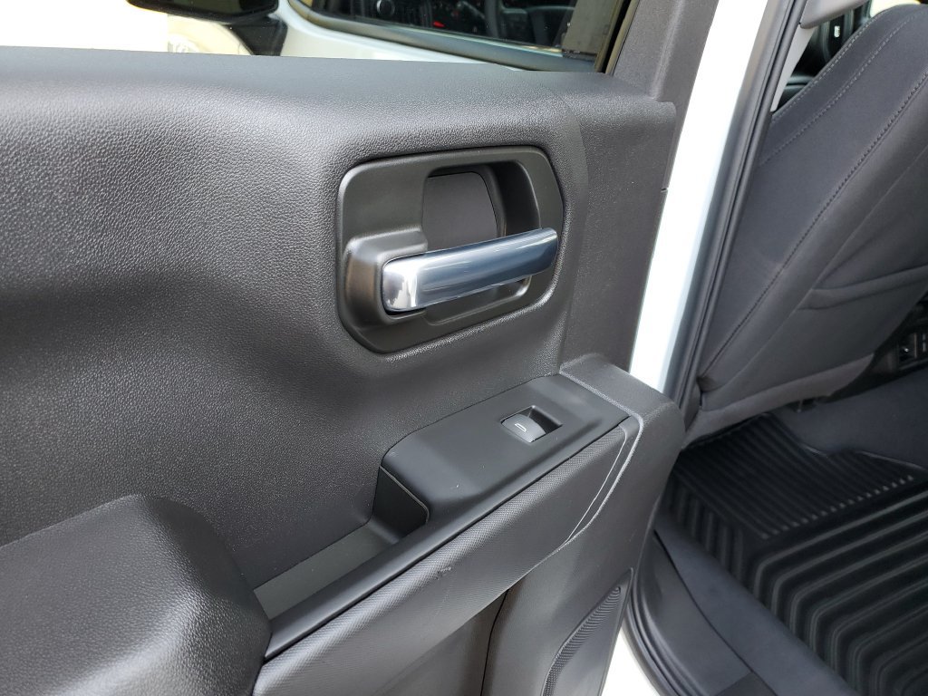 Used 2025 Chevrolet Silverado 1500 Custom Trail Boss AWD/4WD image 12