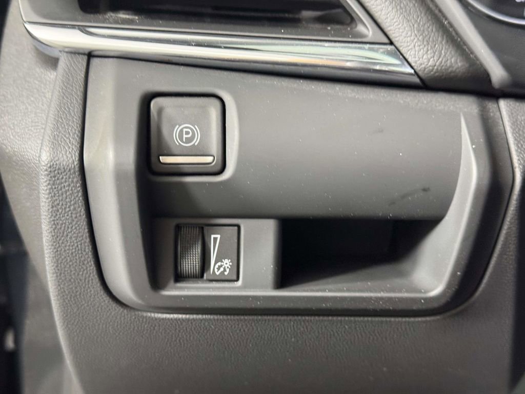 Used 2025 Cadillac CT4 Sport image 19