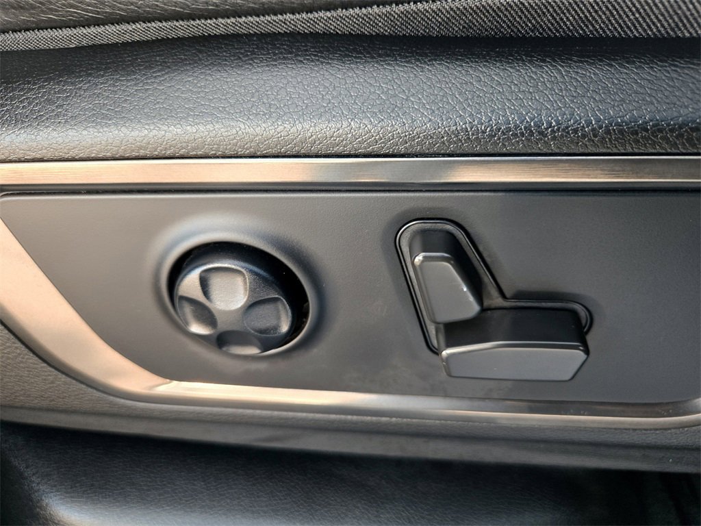 Used 2021 RAM 1500 Limited image 28