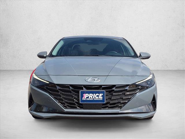 Used 2023 Hyundai Elantra Limited w/ Cargo Package FWD video 2