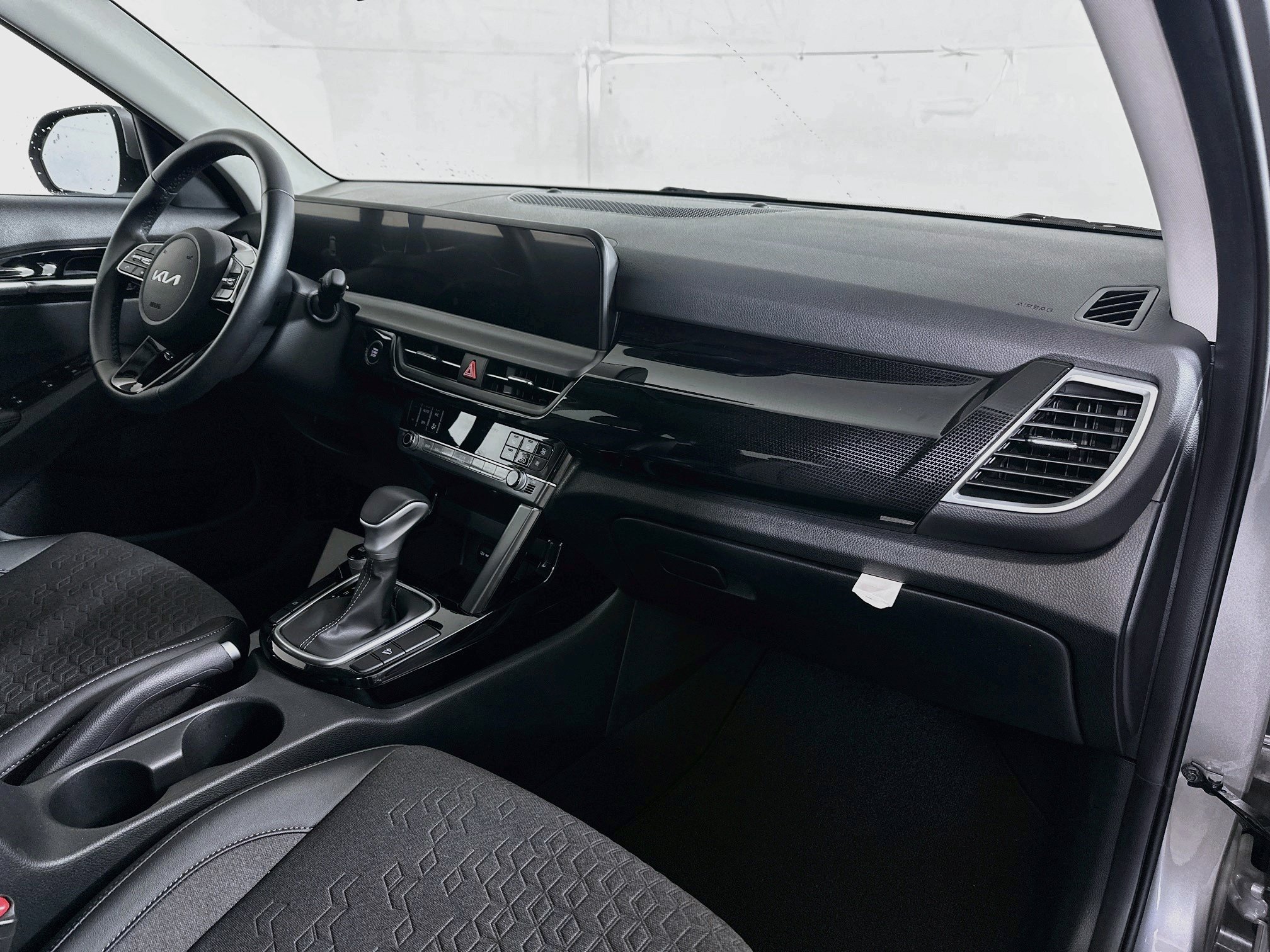Certified 2026 Kia Seltos S FWD image 27