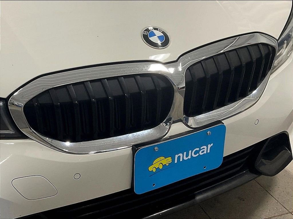 Used 2019 BMW 330i xDrive Sedan w/ Premium Package AWD/4WD image 31