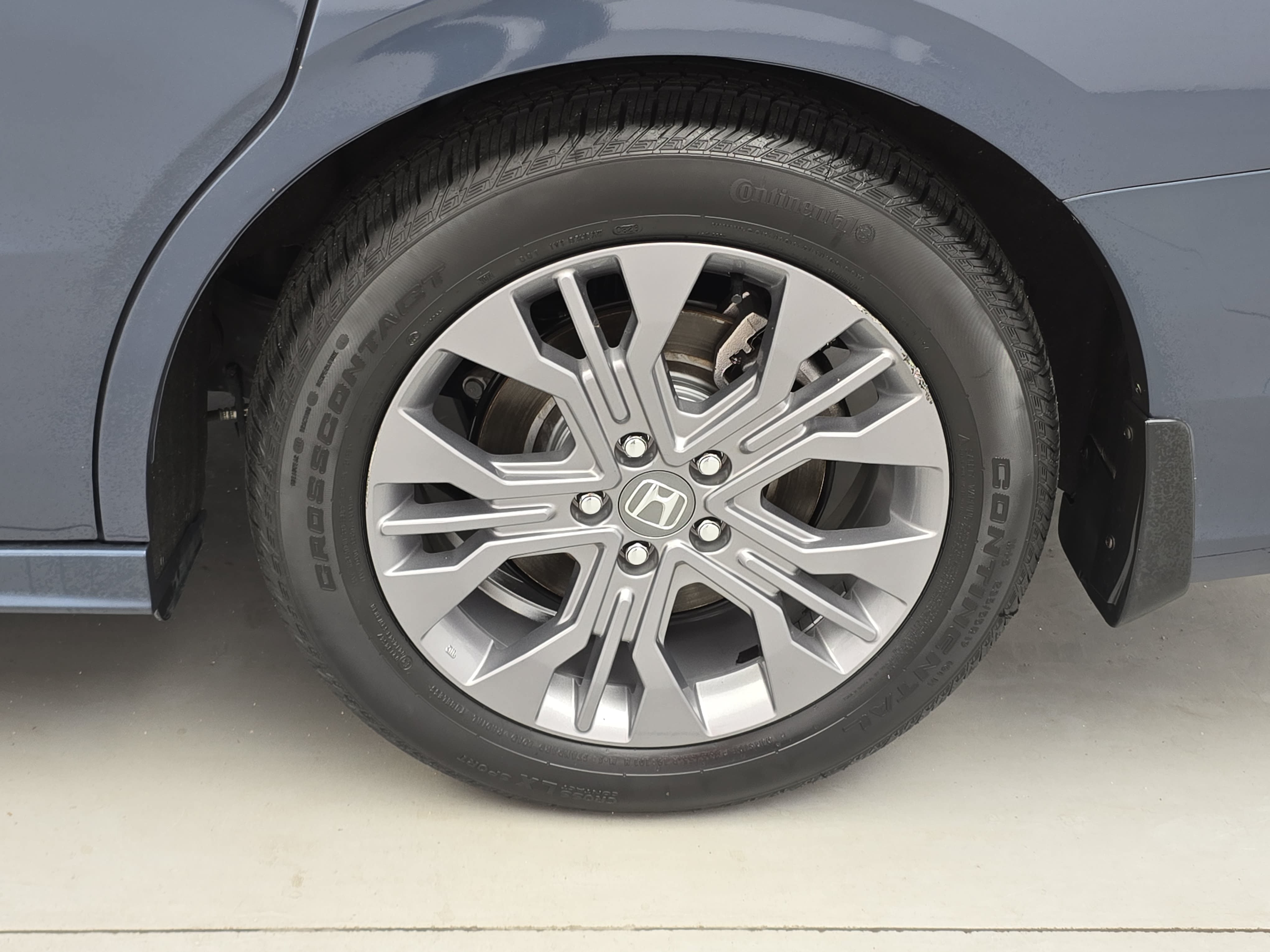 Certified 2025 Honda Odyssey Touring image 35