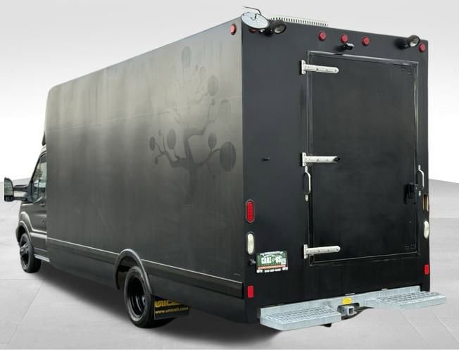 Used 2019 Ford Transit 350 178 DRW image 9