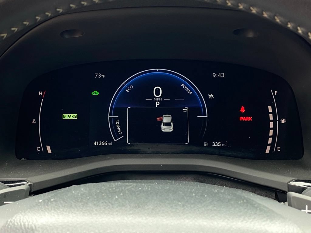 Used 2025 Toyota Camry SE FWD image 16