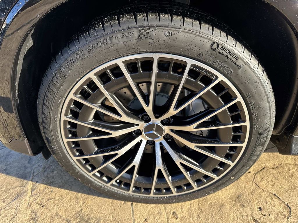 New 2026 Mercedes-Benz GLC 43 AMG 4MATIC Coupe image 11