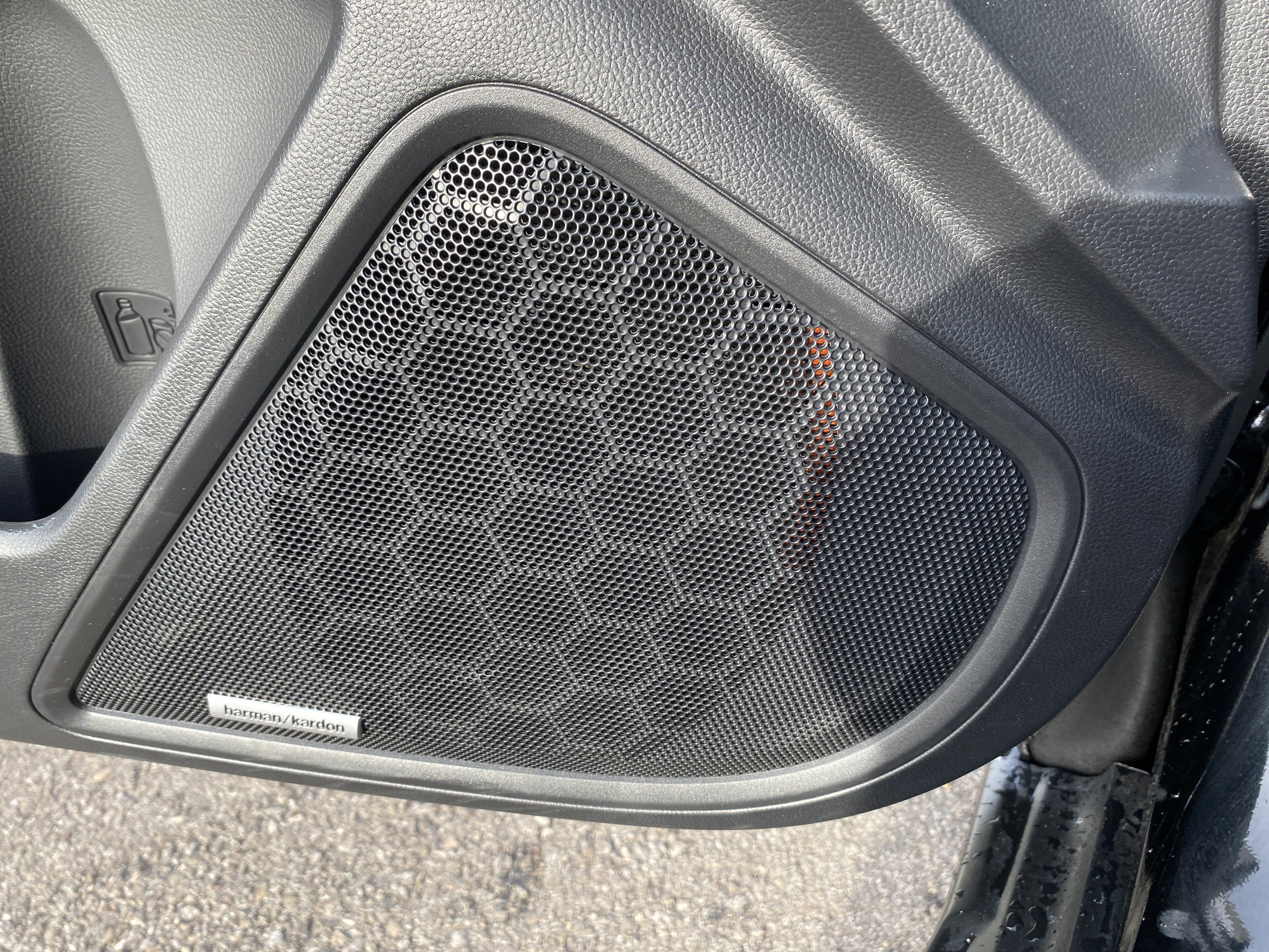 Used 2025 Subaru Outback Limited image 29