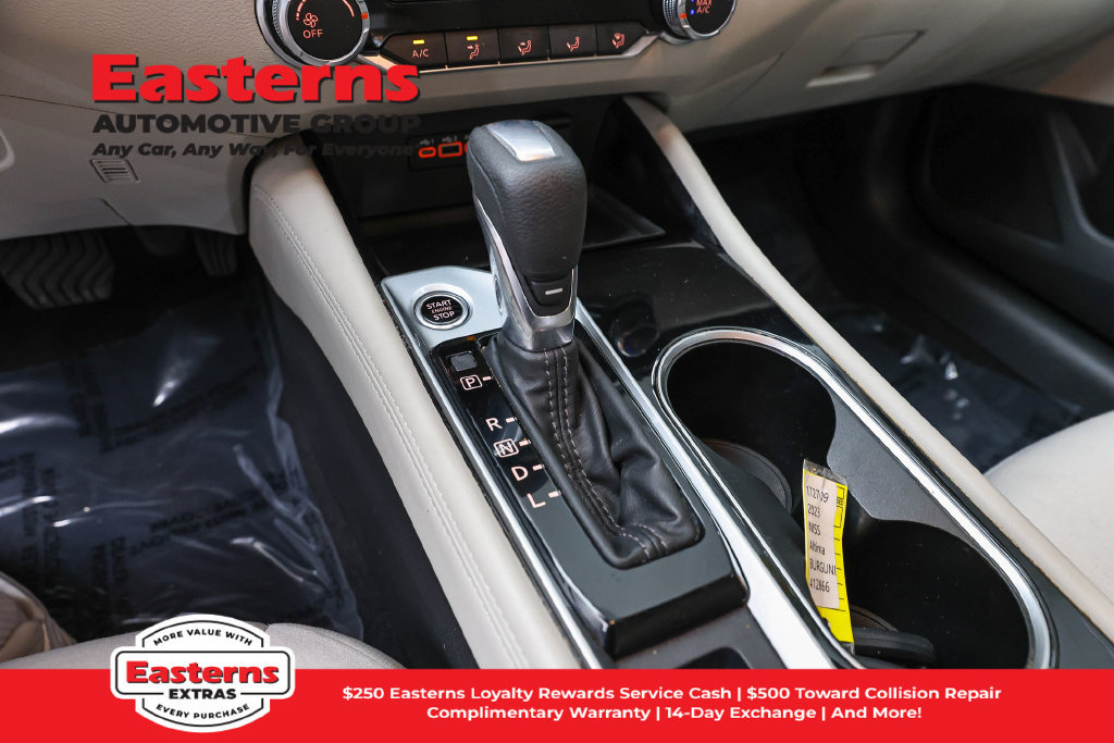 Used 2023 Nissan Altima 2.5 SV AWD/4WD image 14