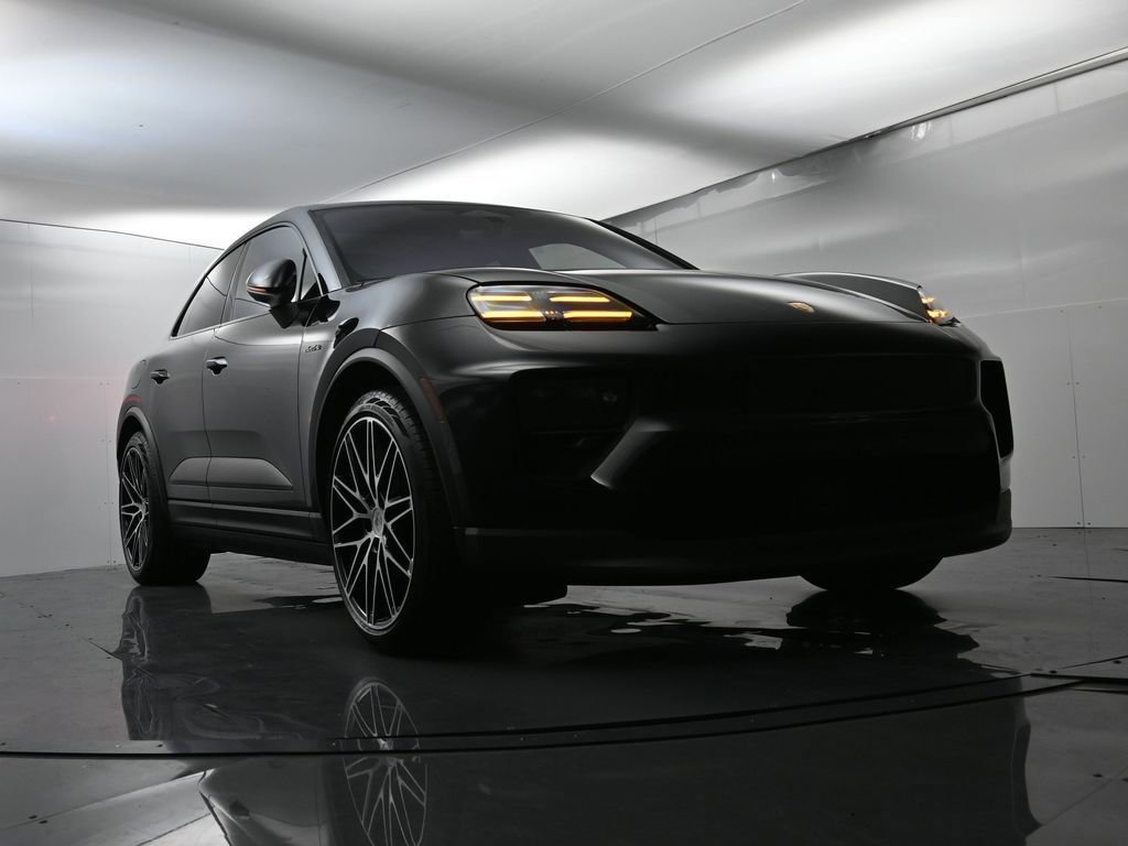 Certified 2024 Porsche Macan 4 Electric image 52