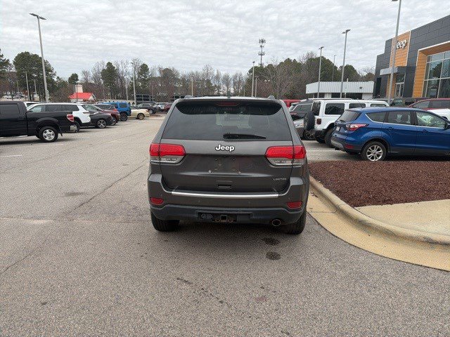 Used 2017 Jeep Grand Cherokee Limited w/ Trailer Tow Group IV image 4