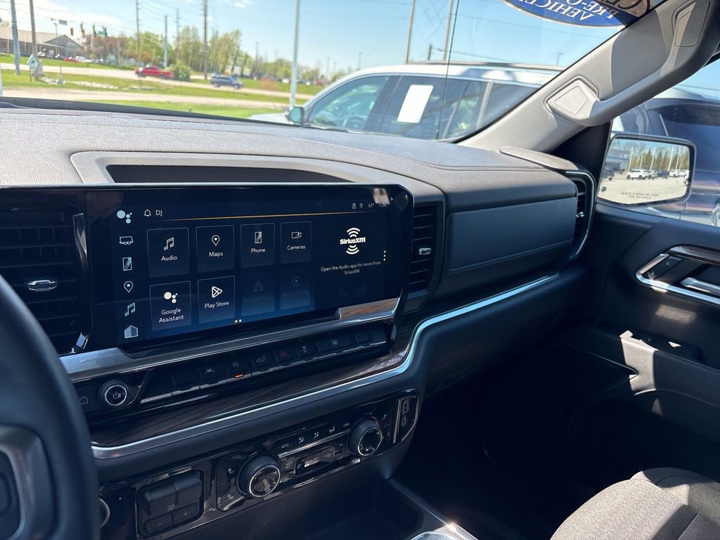 Certified 2023 Chevrolet Silverado 1500 RST AWD/4WD image 24
