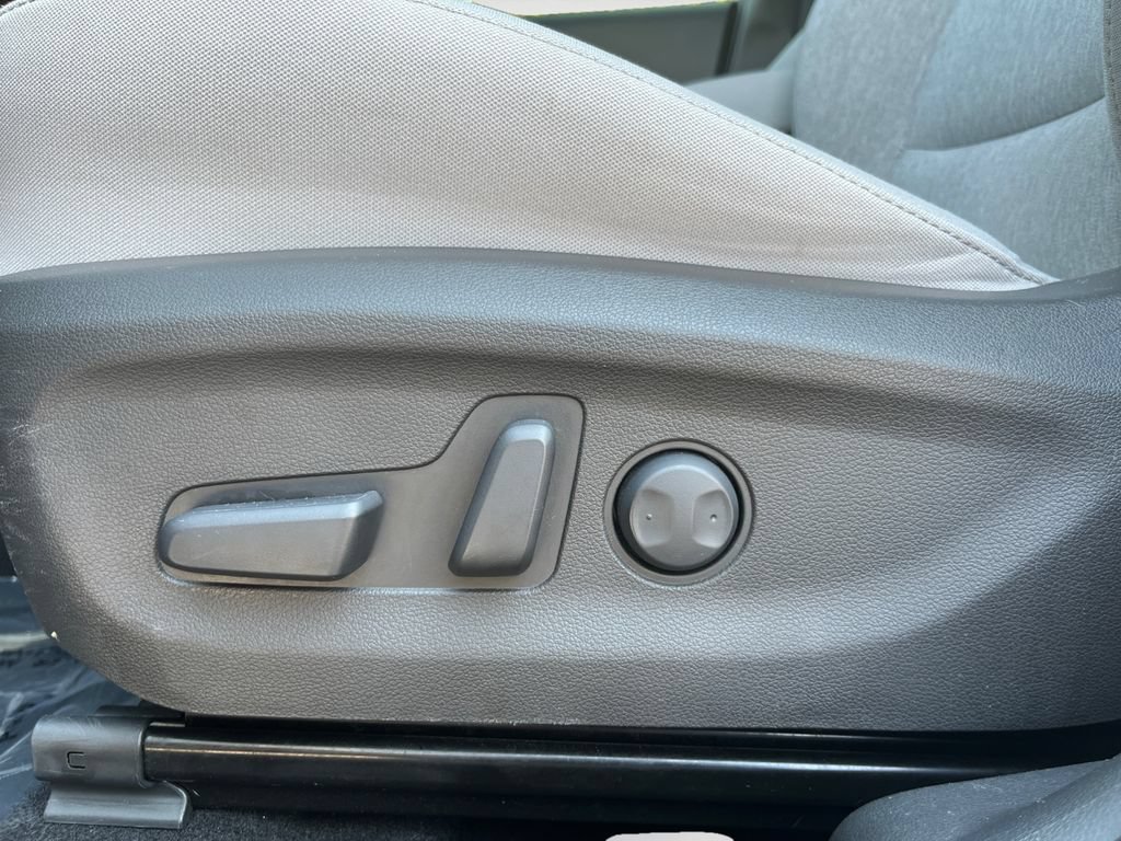Used 2023 Hyundai Kona SEL FWD image 16