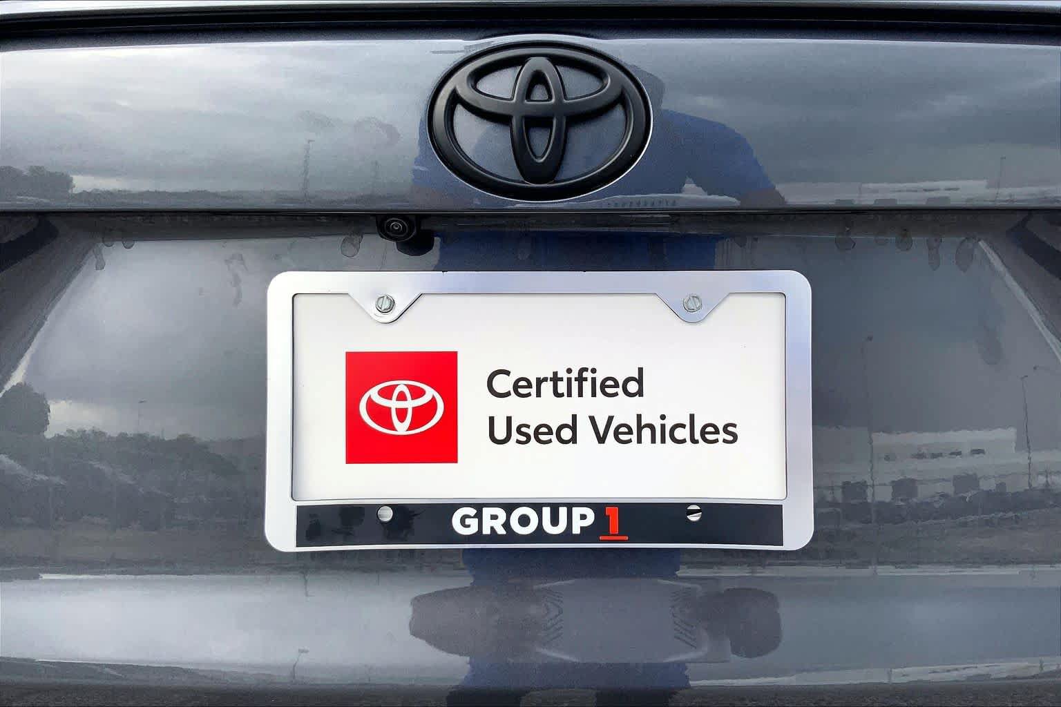 Certified 2024 Toyota RAV4 XLE FWD image 30