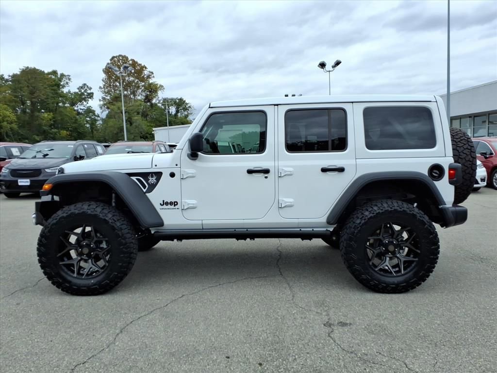 New 2025 Jeep Wrangler Willys image 7